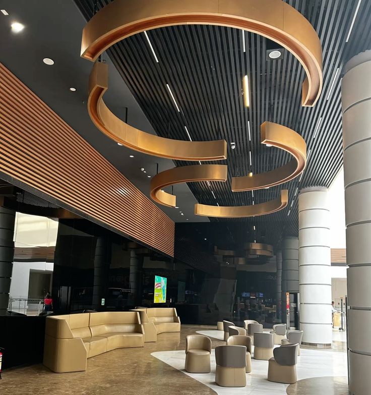 lighting designer for UAE retails and showrooms 