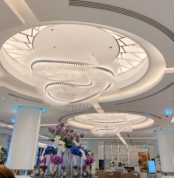 Retail Chandelier Lighting in UAE 
