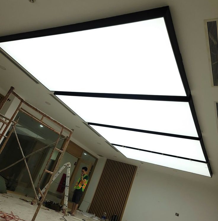 Dubai stretch Ceiling light installation service for villas, hotels, and residential projects 