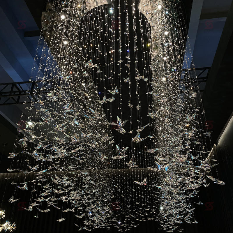 New glassy custom Chandelier in UAE for villas and hotels 