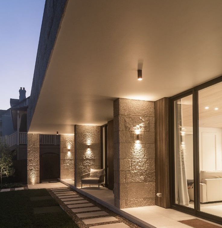 Luxury Villa Outdoor Lighting in Dubai and Abu Dhabi 
